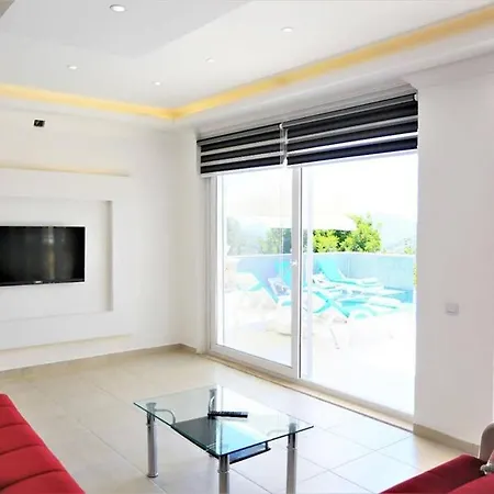 Super Luxury With Private Pool And Jacuzzi Villa *